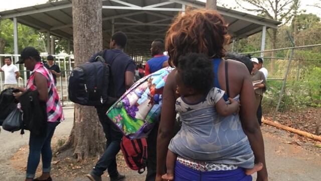 Migrantes en albergue