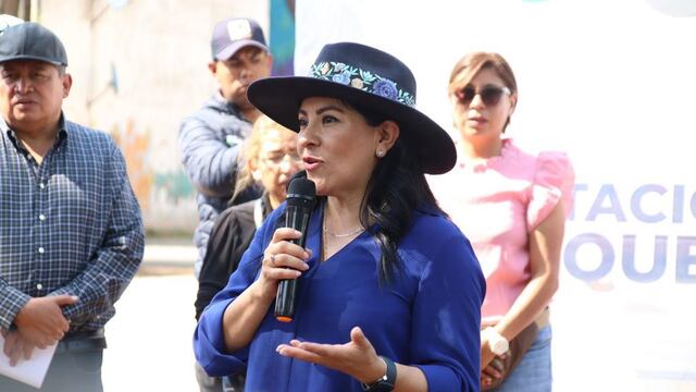 Karla Fiesco García entregó alumbrado en Cuautitlán Izcalli