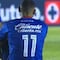 Giorgos Giakoumakis hace su debut con Cruz Azul; se lesiona y se perderá el inicio del torneo