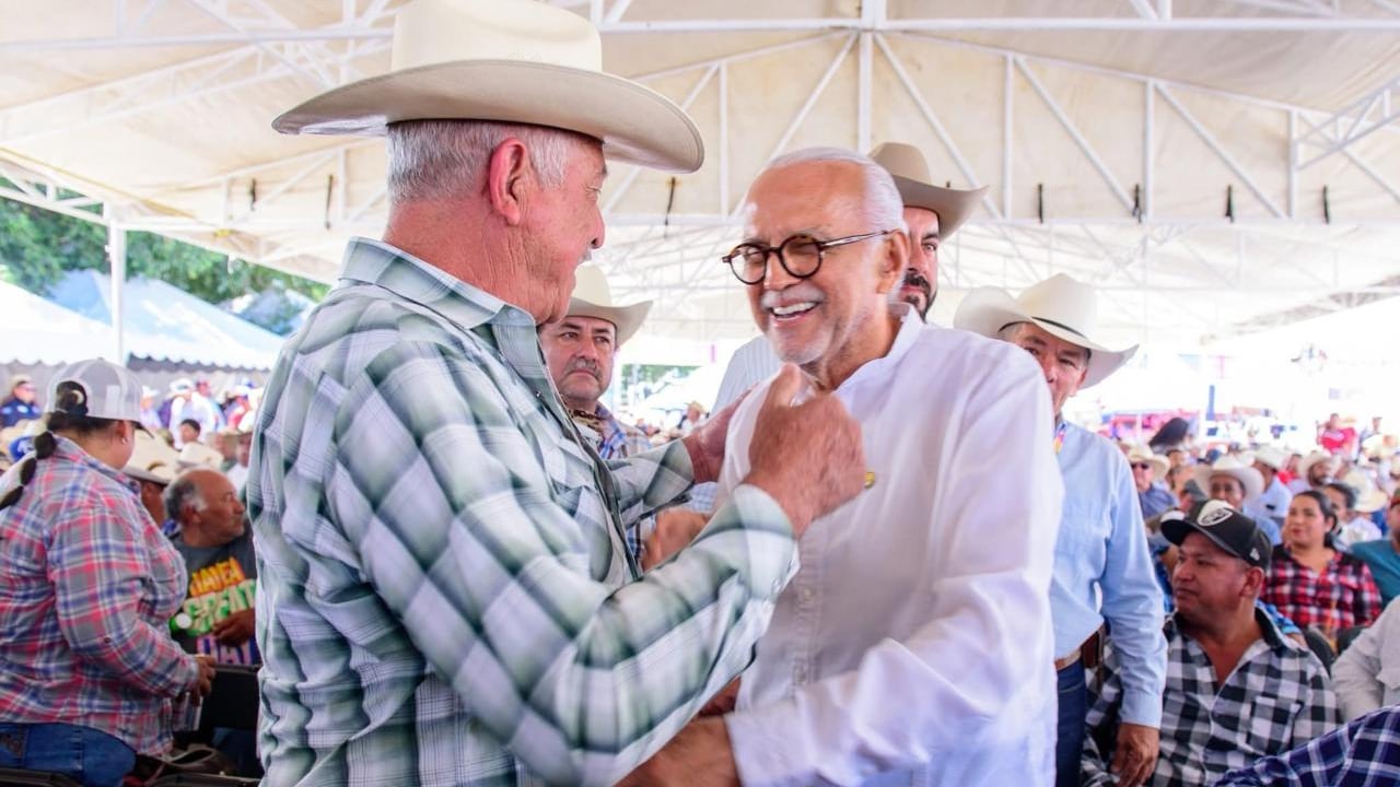 Miguel Ángel Navarro anuncia bodegas y centros de acopio para fortalecer la producción de maíz en Nayarit