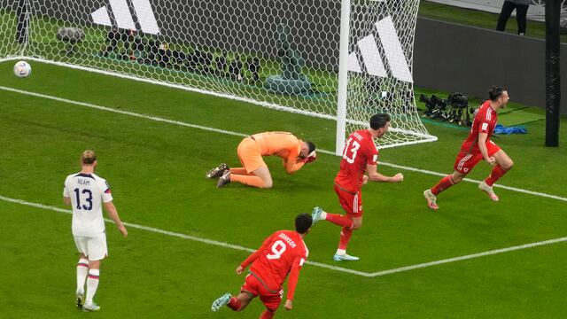 Gareth Bale y Gales festejan en Qatar 2022