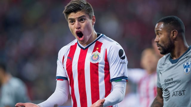 Ronaldo Cisneros sólo fue una promesa en el Guadalajara.