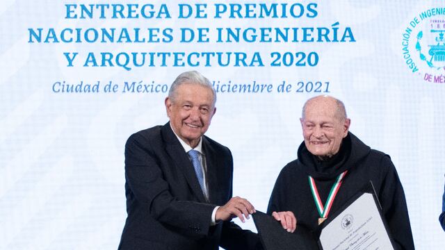 AMLO y Fray Gabriel Chávez de la Mora