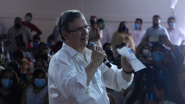 Marcelo Ebrard niega estar en campaña, pese a participar en eventos de Morena