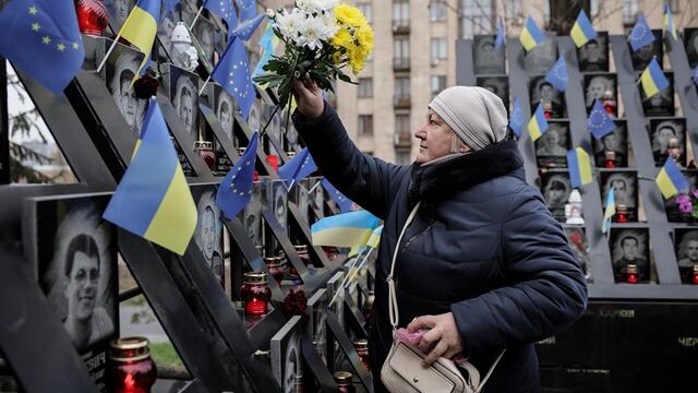 Ucrania conmemora día de la Revolución del Maidán