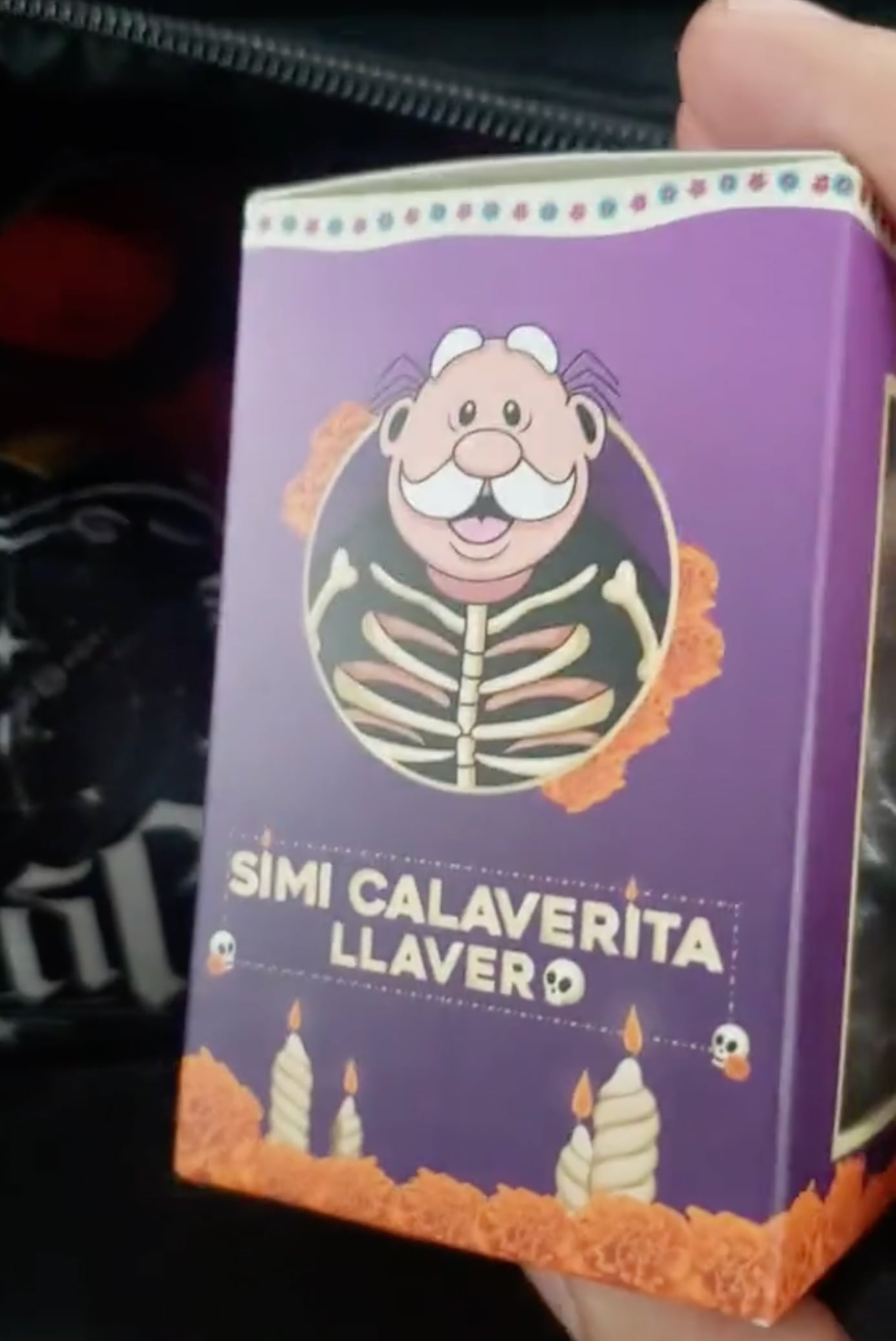 Llavero de Doctor Simi Halloween