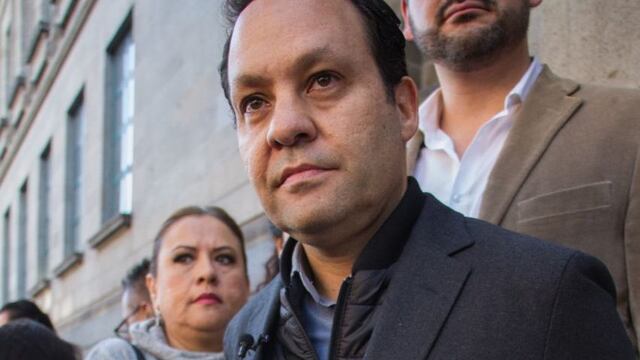 Clemente Castañeda, senador del Partido Movimiento Ciudadano llamó a discutir otros temas aparte del financiamiento a partidos.