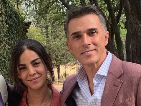 Sergio Mayer y Daniela Berriel
