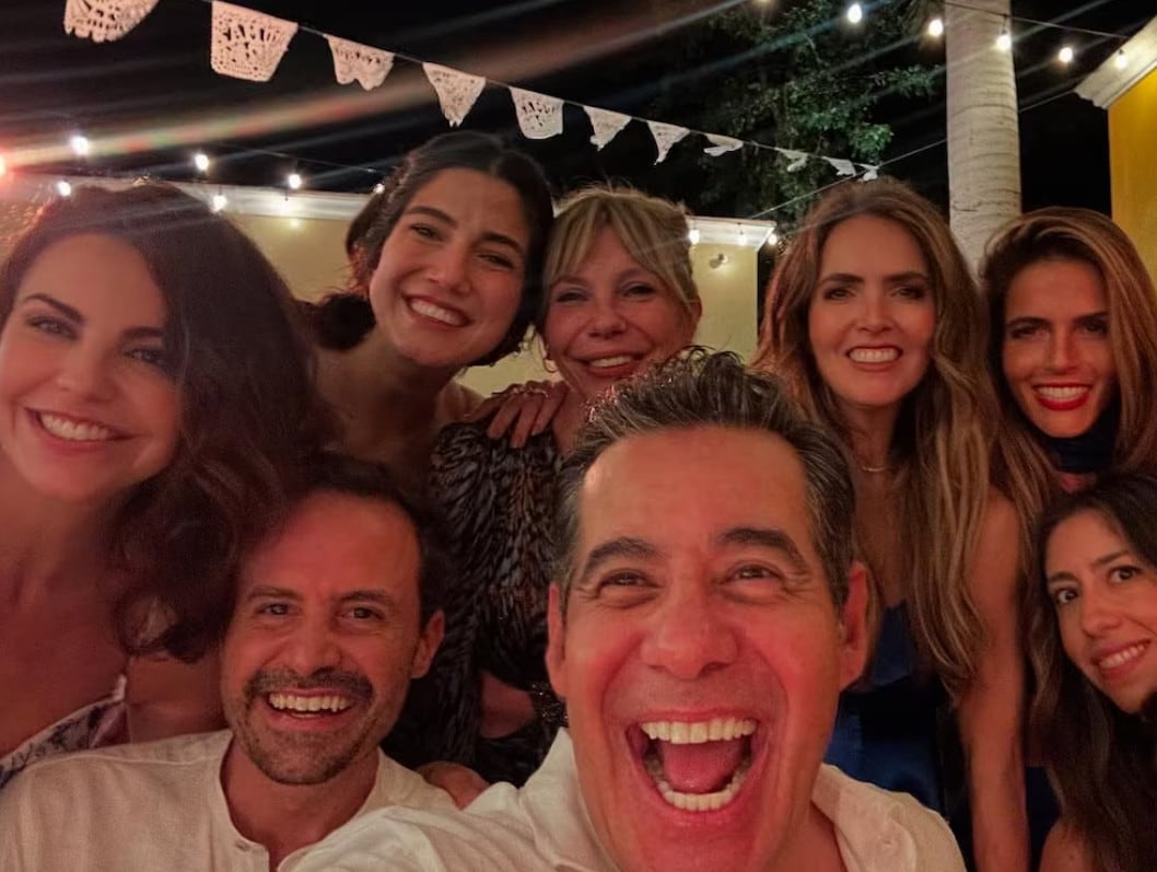 Yordi Rosado en la boda de Martha Higareda y Lewis Howes