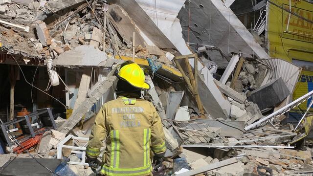 Explosión en edificio de Puebla