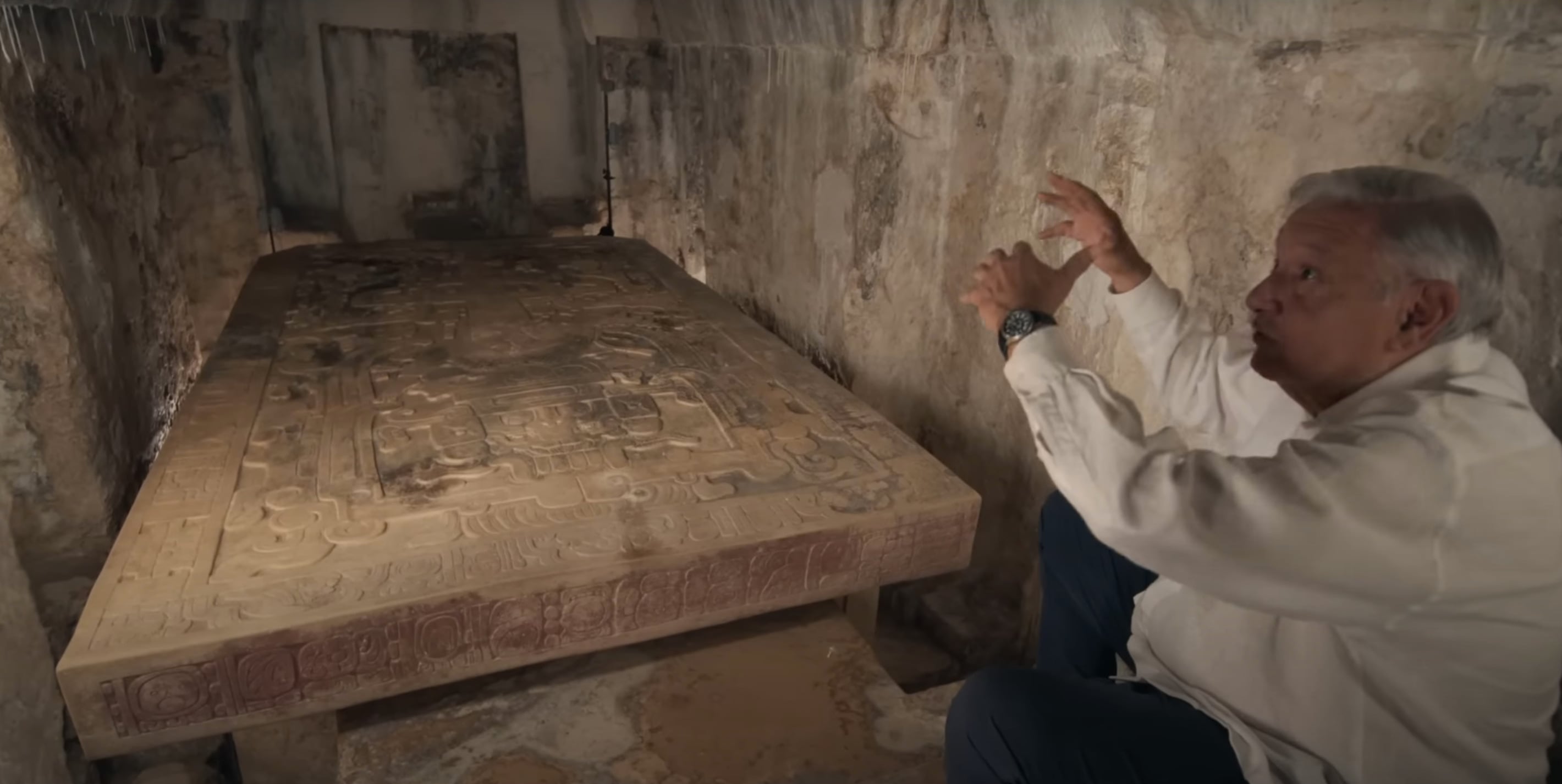 Documental del Tren Maya de EPigmenio Ibarra: AMLO en el TEMPLO DE Palenque