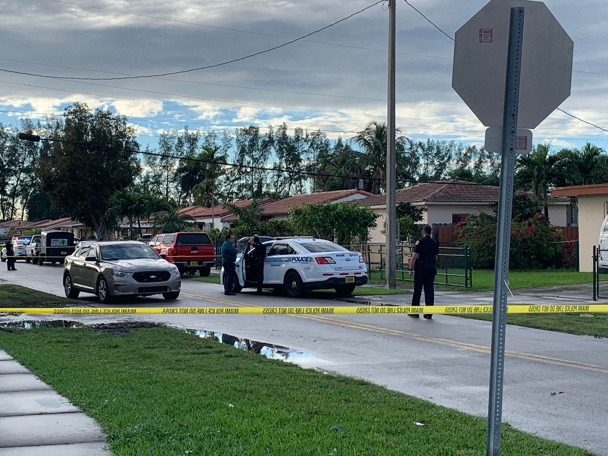 Autoridades investigan las causas del incendio en Miami