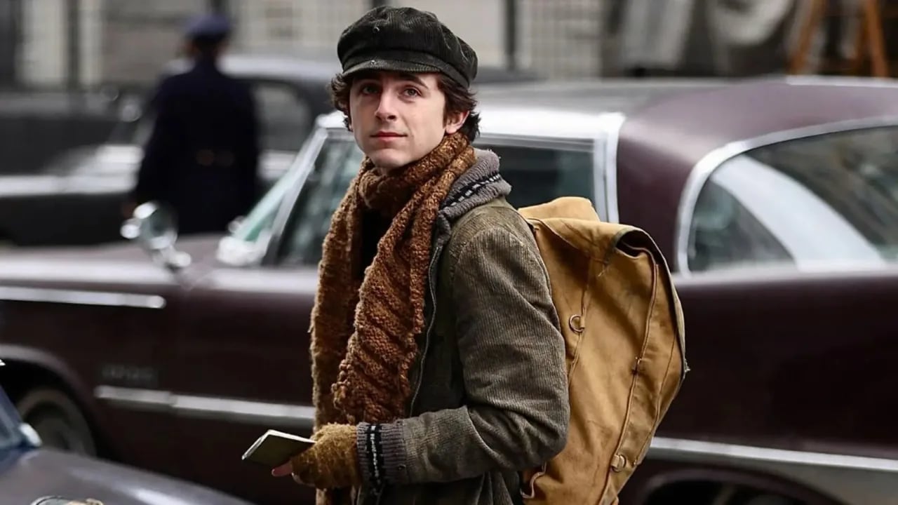 A Complete Unknown con Timothée Chalamet como Bob Dylan