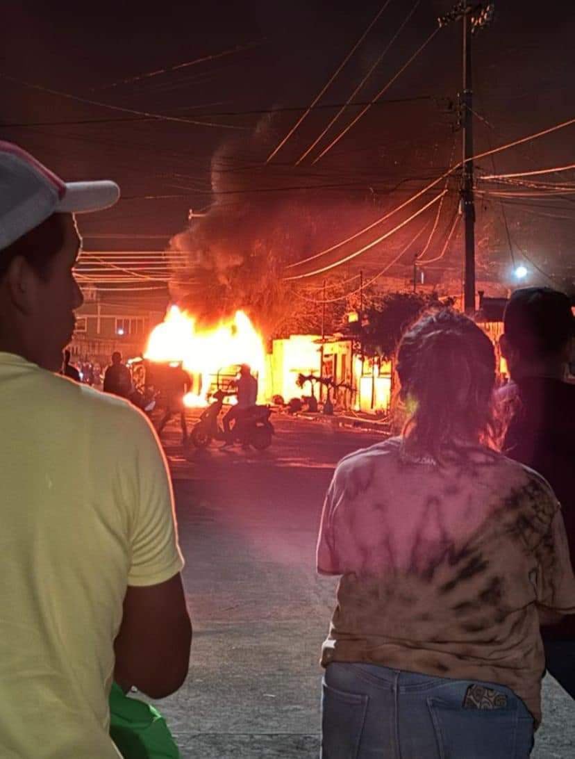 Queman ayuntamiento de Lerdo de Tejada