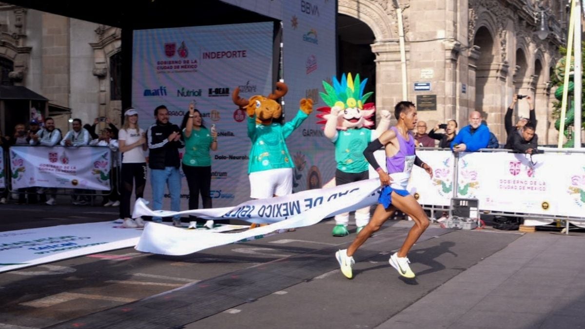 Cristhian Pacheco gana el Maratón CDMX 2026 en la rama varonil
