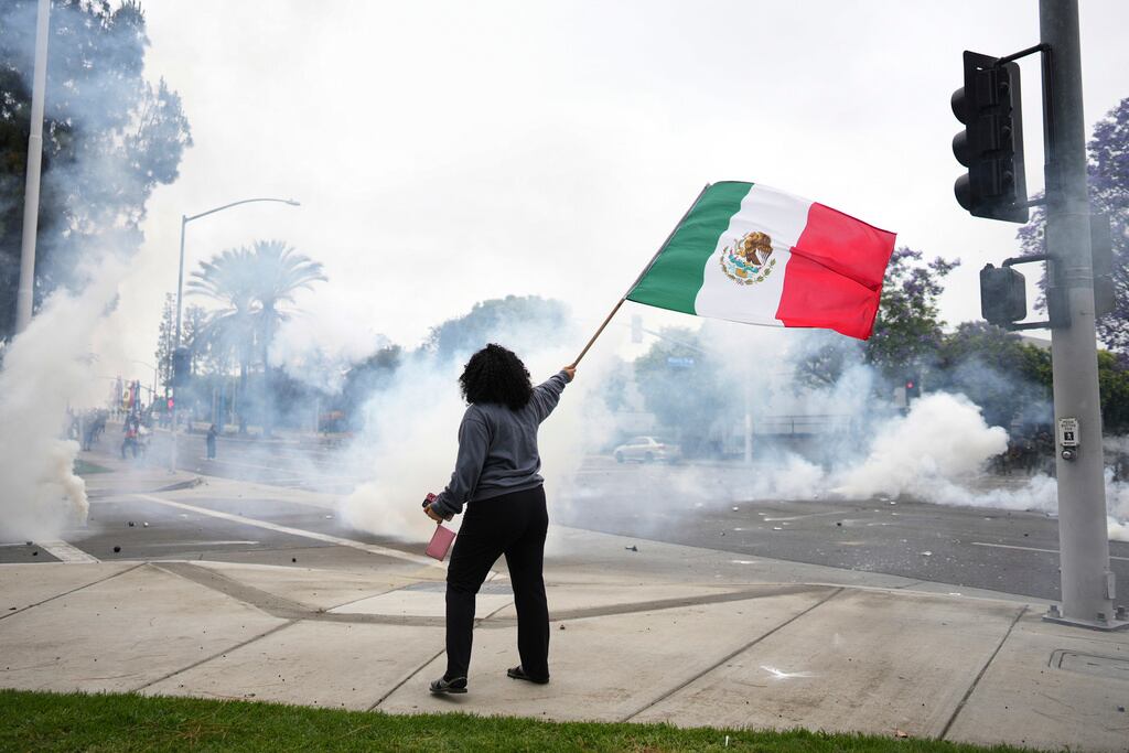Protestas de migrantes mexicanos en Los Ángeles, California