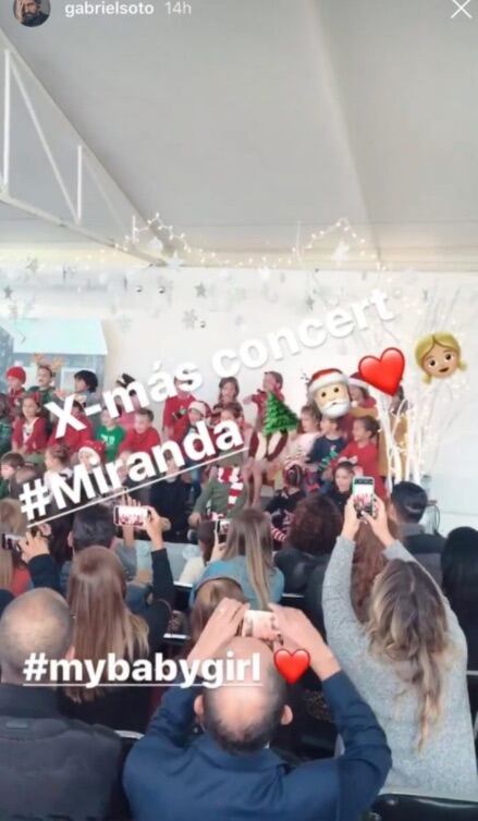 Gabriel Soto Geraldine Bazan juntos en festival Navideño
