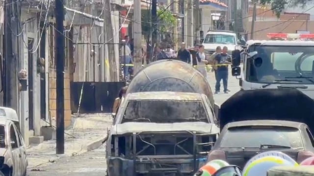 El fiscal de Morelos dijo que antes de buscar al chofer de la pipa de Tomza se investigan las causas de la explosión en Cuernavaca.