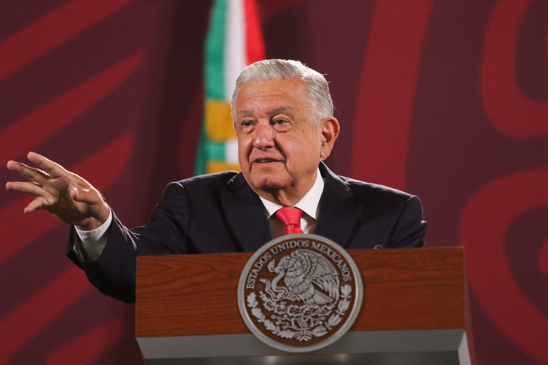 AMLO