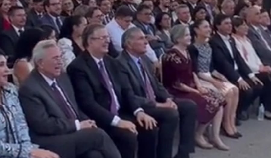 Marcelo Ebrard muestra incomodidad ante cara de Claudia Sheinbaum