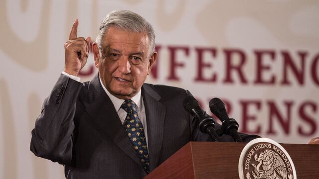 El presidente López Obrador responde preguntas de la prensa en Palacio Nacional.