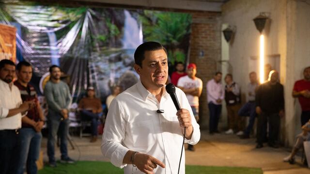 Chema Martínez detalla su estrategia Primero Los Barrios para Guadalajara