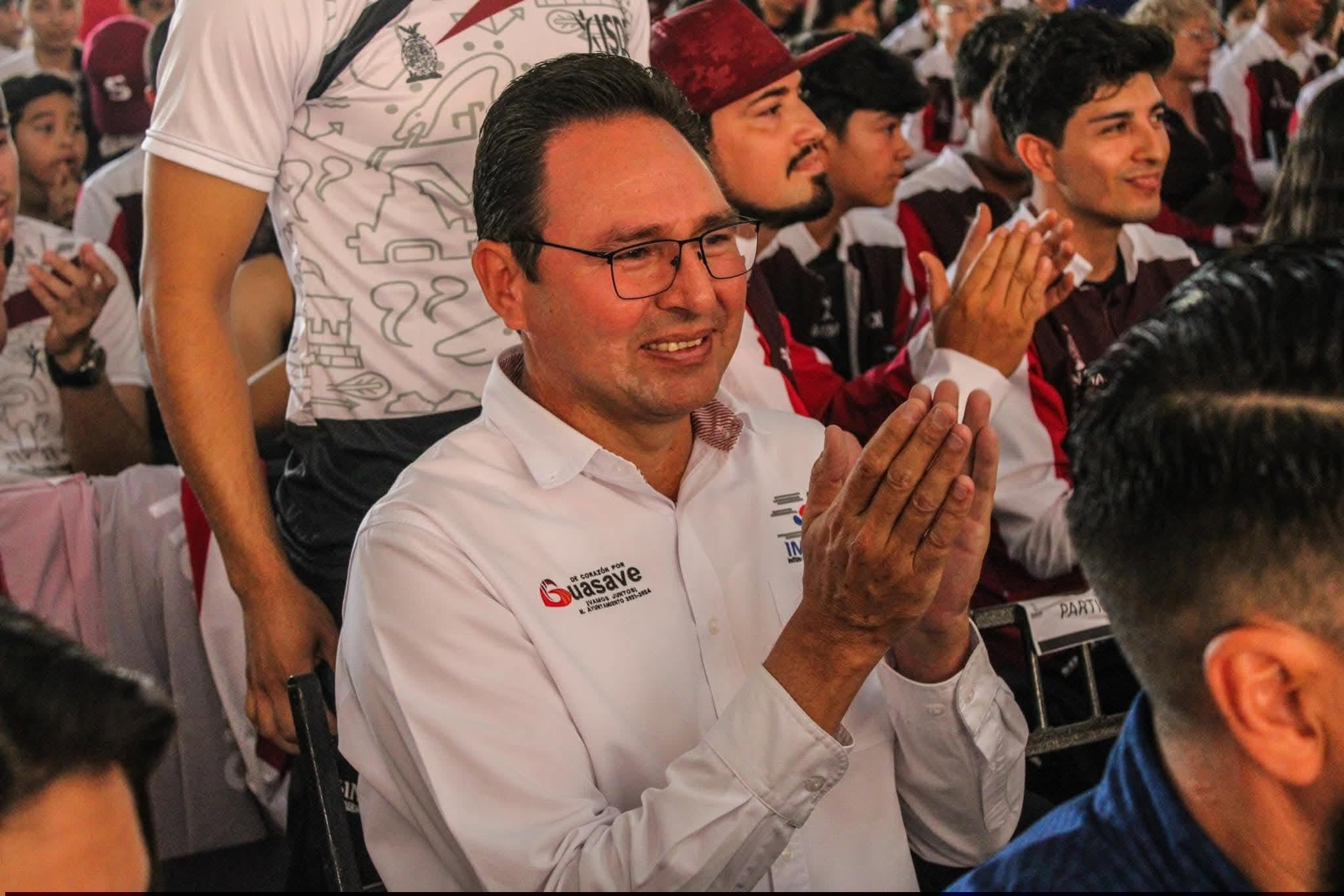 Estados Unidos detiene a Ricardo Verduzco Bernal, exdirector del Deporte de Guasave, por posesión de fentanilo