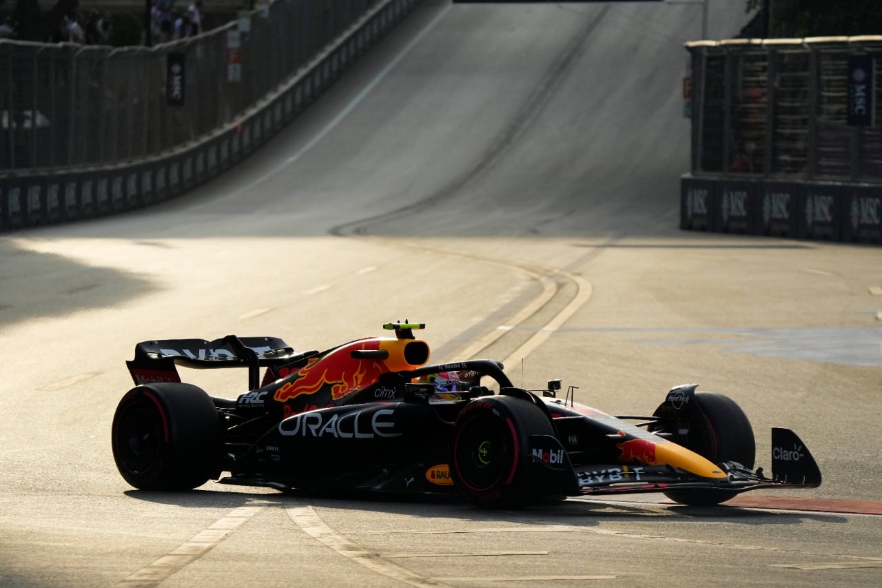 Checo Pérez es favorito para ganar el GP de Azerbaiyán.