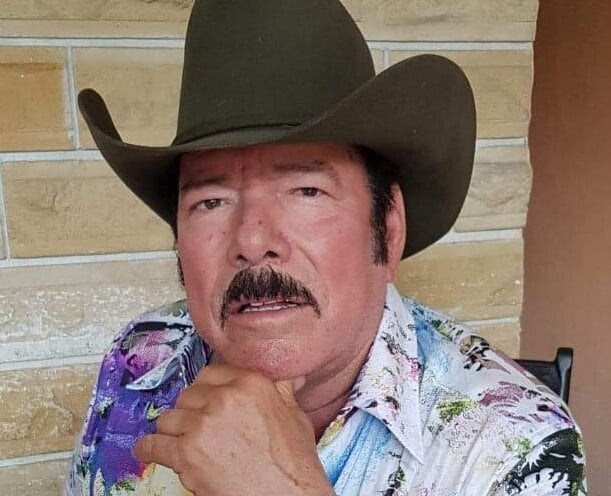 Lalo Mora