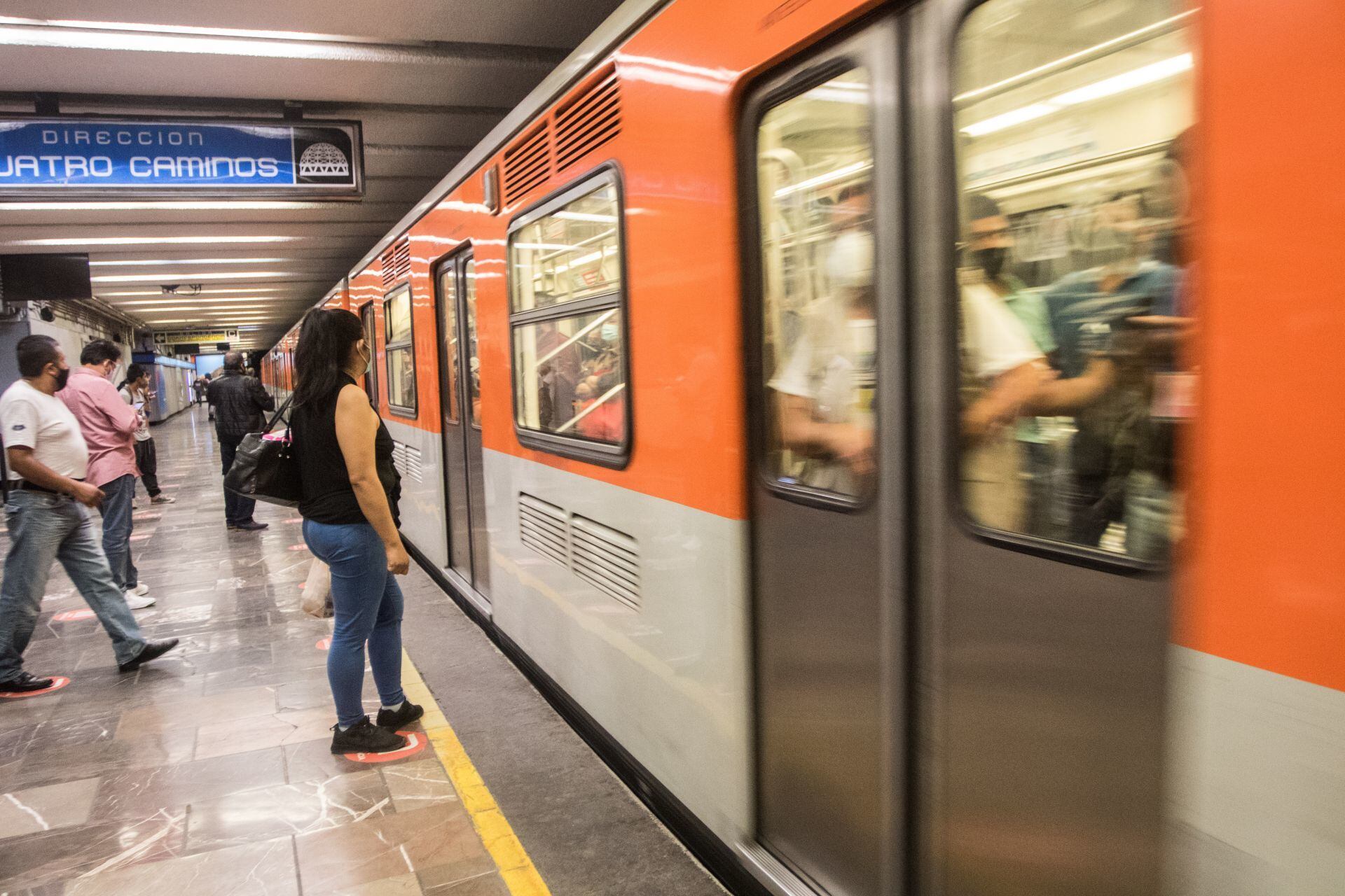 Metro Hidalgo en CDMX