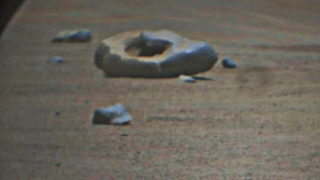 Roca en forma de dona de Marte