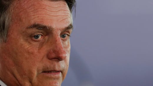 Jair Bolsonaro regresa a prisión tras someterse a cirugía de hernias