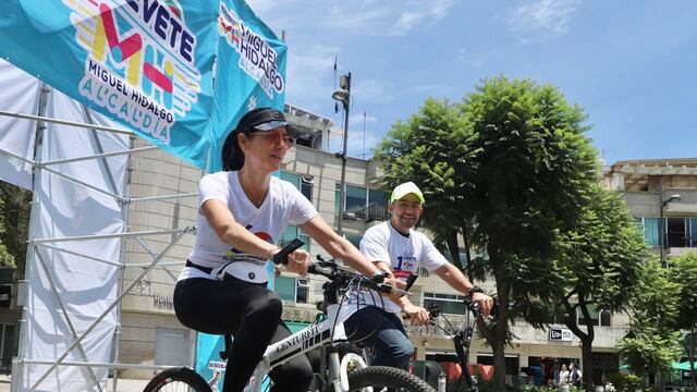 Lía Limón, alcaldesa de Álvaro Obregón, participa en el primer aniversario de MuéveteMH