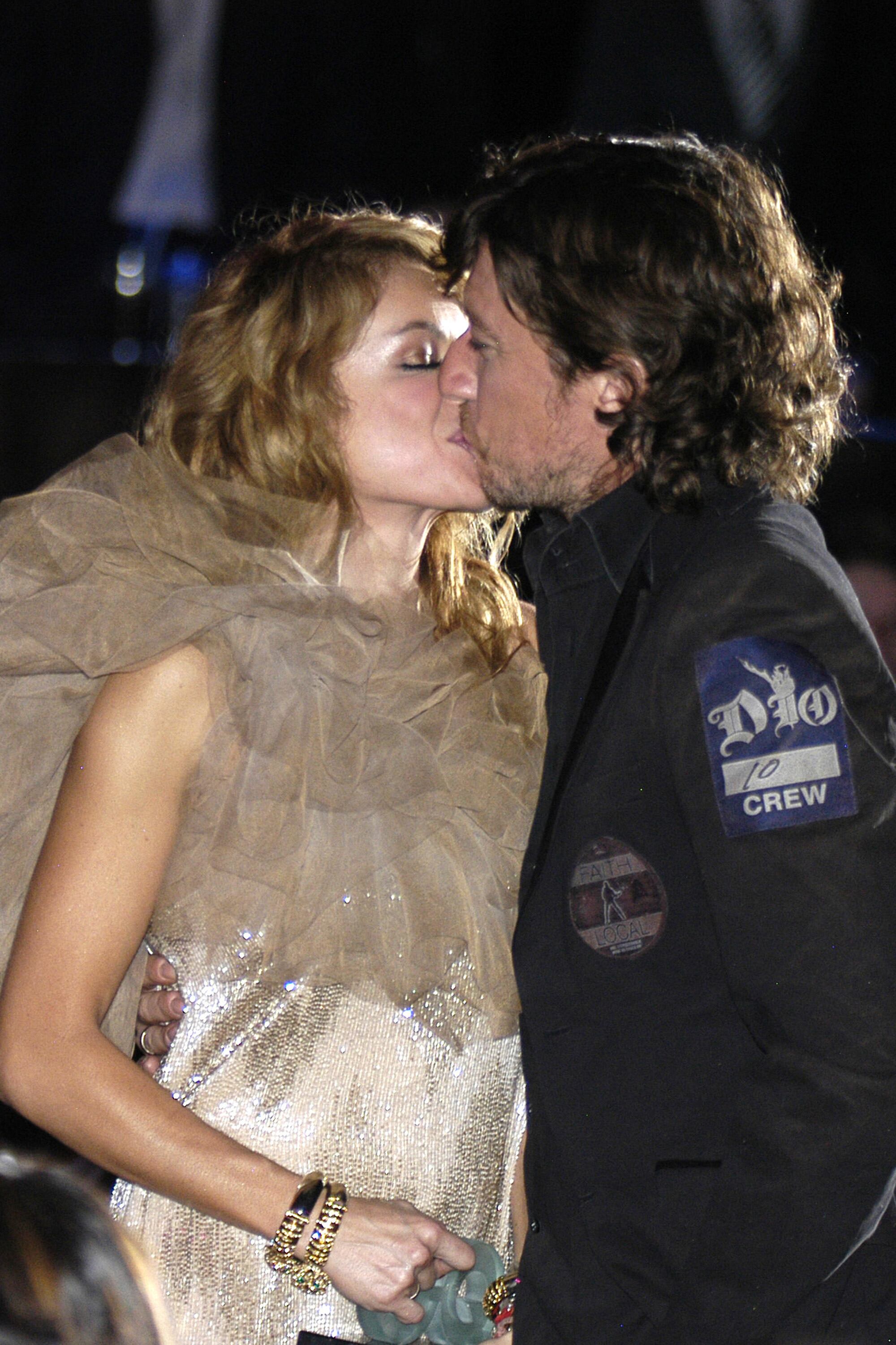 Paulina Rubio, Colate