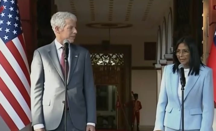 Chris Wright se reúne con Delcy Rodríguez