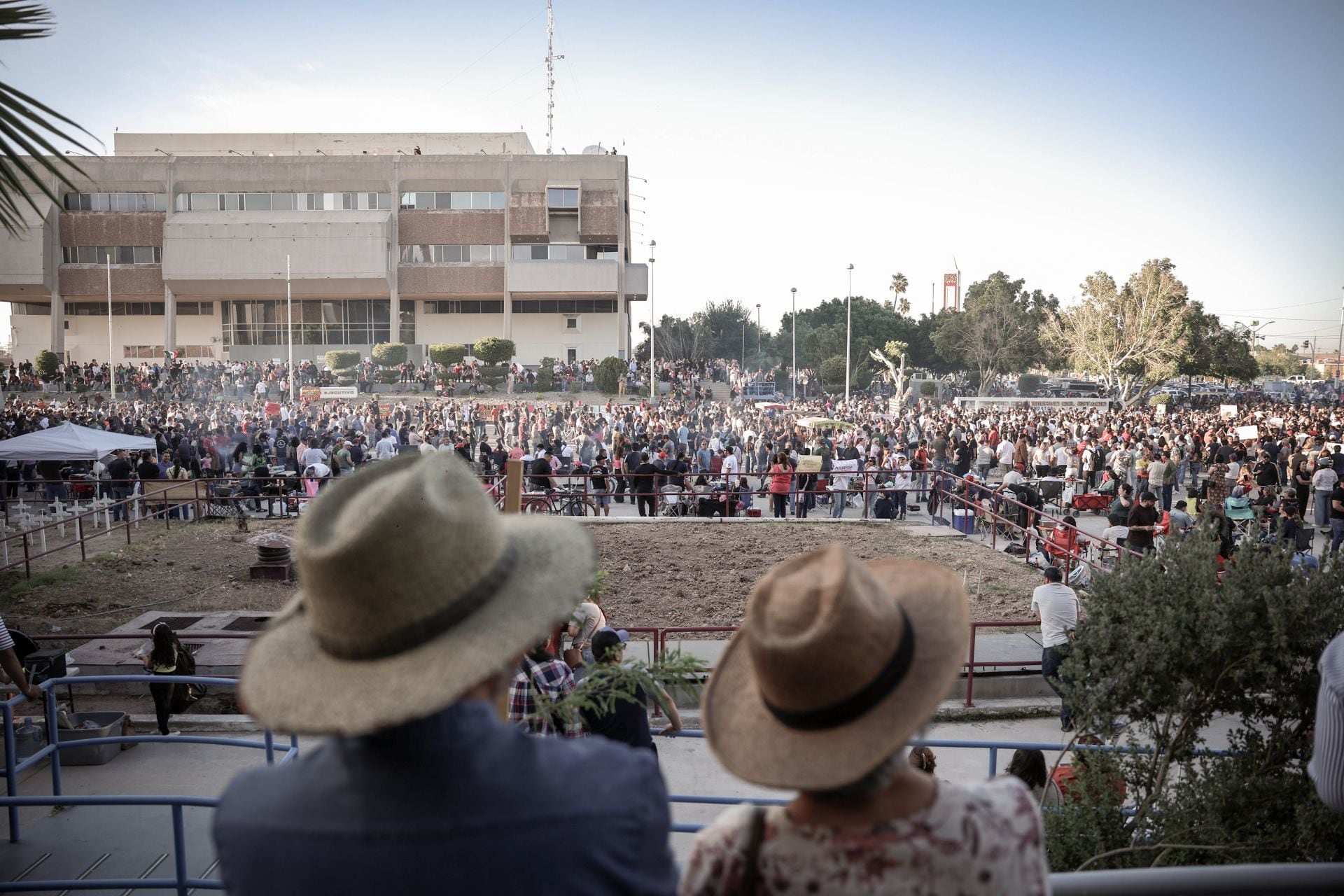Organizan carnita asada masiva en Mexicali para protestar contra Marina del Pilar.