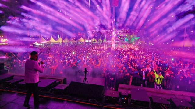 Más de 200 mil personas bailaron con Polymarchs sobre Paseo de la Reforma en CDMX