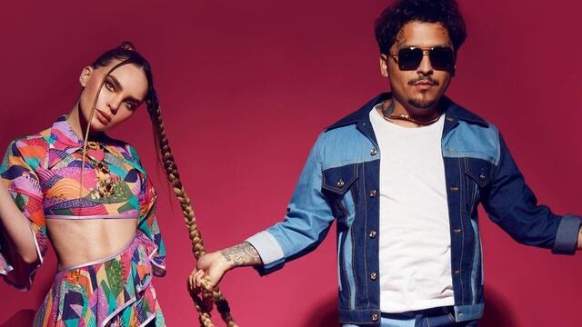 Belinda y Christian Nodal en L' Officiel