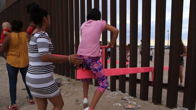 Subibajas en la frontera