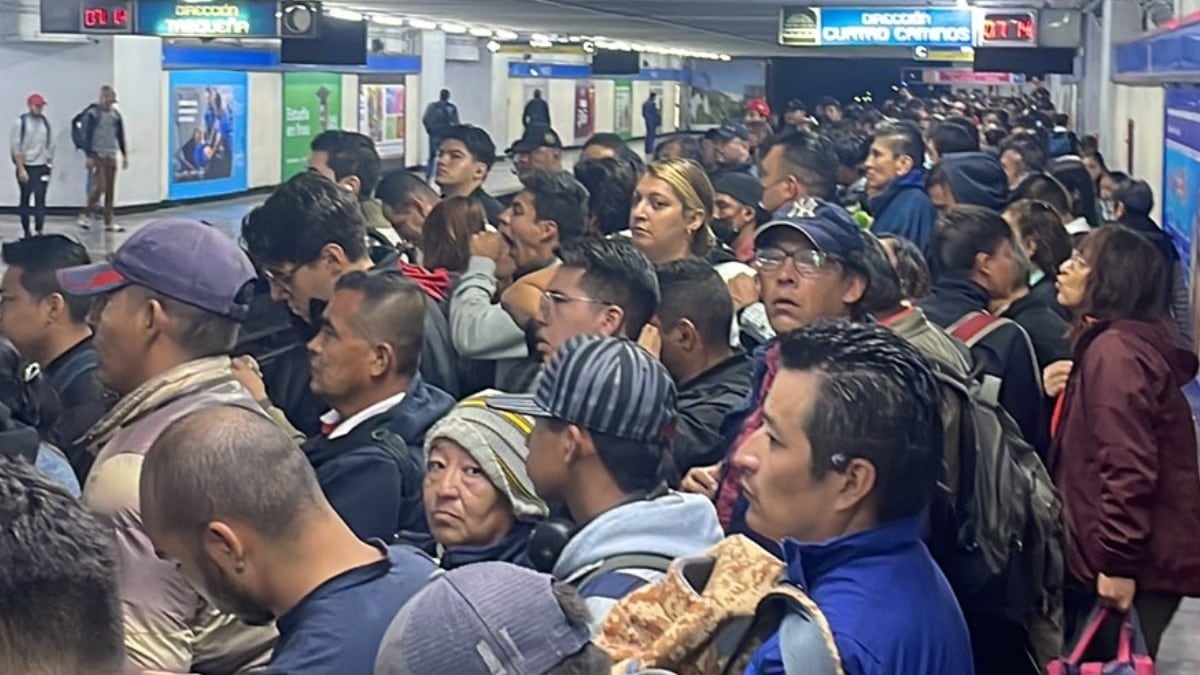 ¿Qué pasa en el Metro CDMX hoy 18 de octubre? Reportan alta afluencia ...