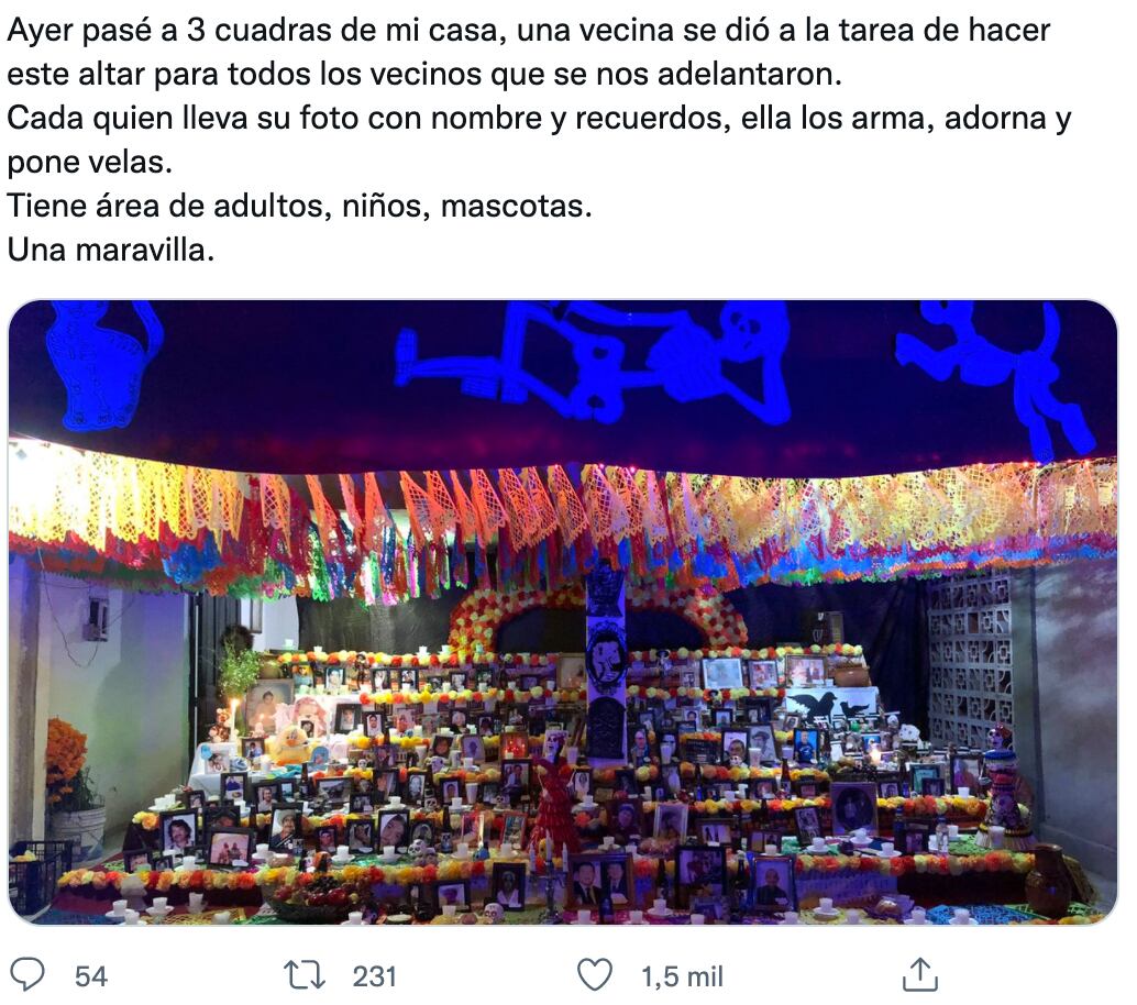 Monta altar de Día de Muertos para sus vecinos