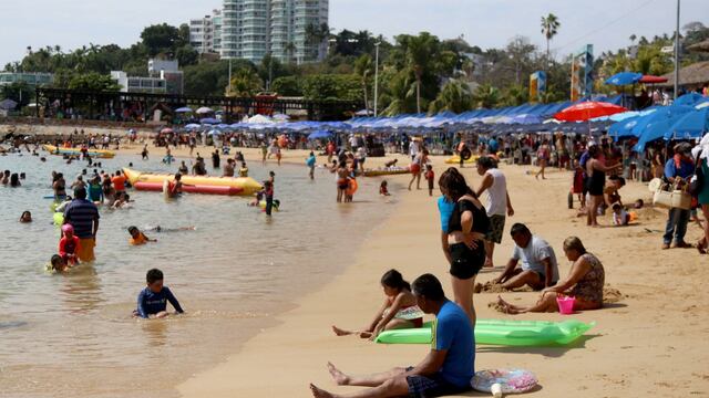 Turistas en Guerrero.