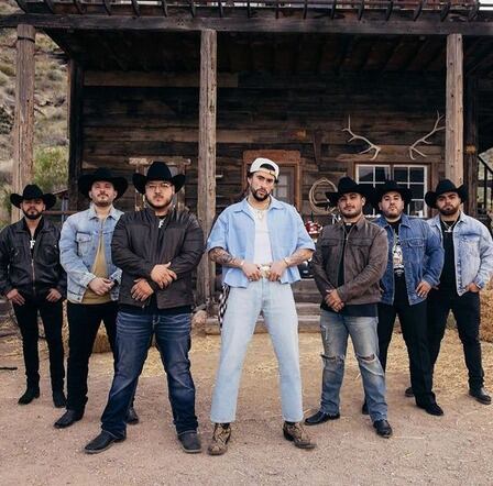 Bad Bunny colabora con Grupo Frontera