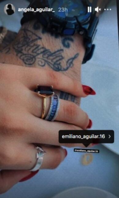 Emilio se tatúa en honor a Ángela Aguilar