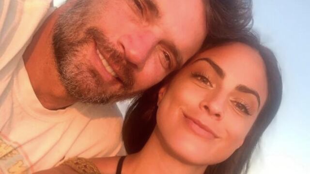 Julián Gil y Valeria Marín