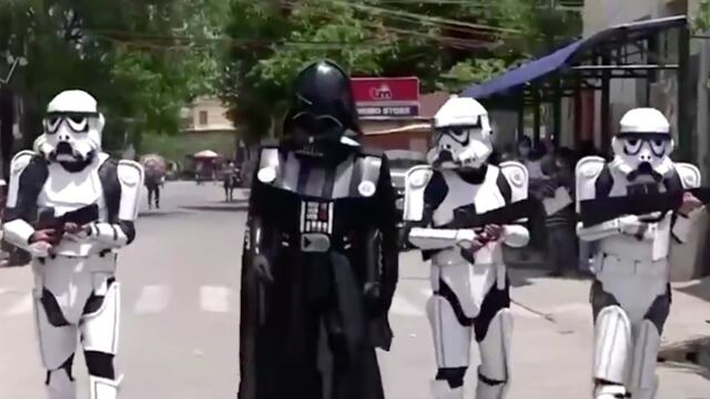 'Darth Vader' y 'Stormtroopers'