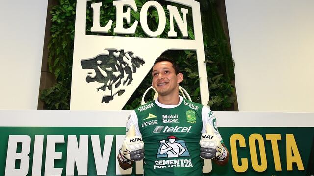 Cota durante su presentación.