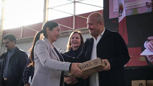 Enrique Alfaro destaca sus logros durante sus diferentes gobiernos en Jalisco