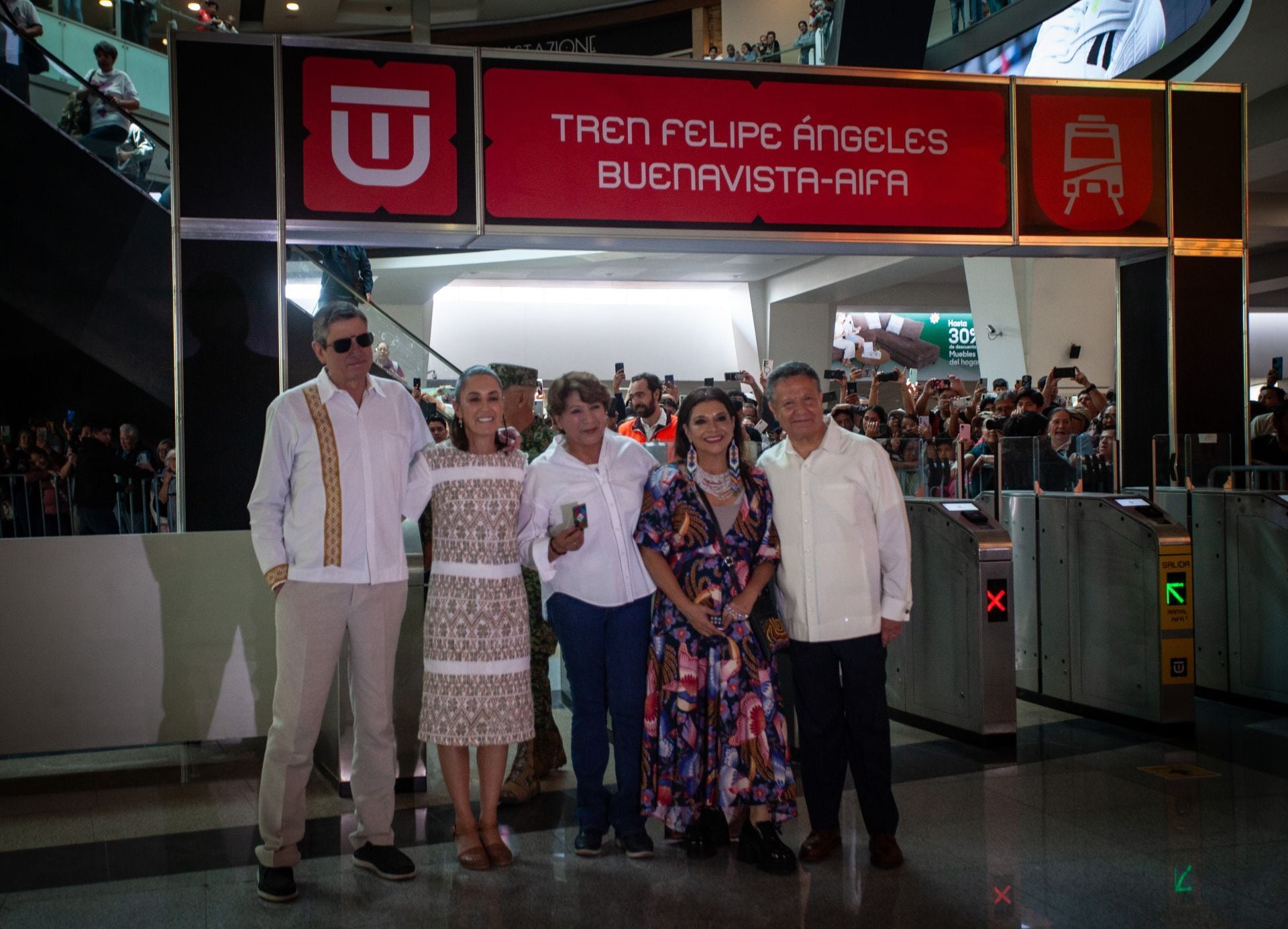 Claudia Sheinbaum Pardo, presidenta de México durante la inauguración del tren Felipe Ángeles Buenavista -AIFA