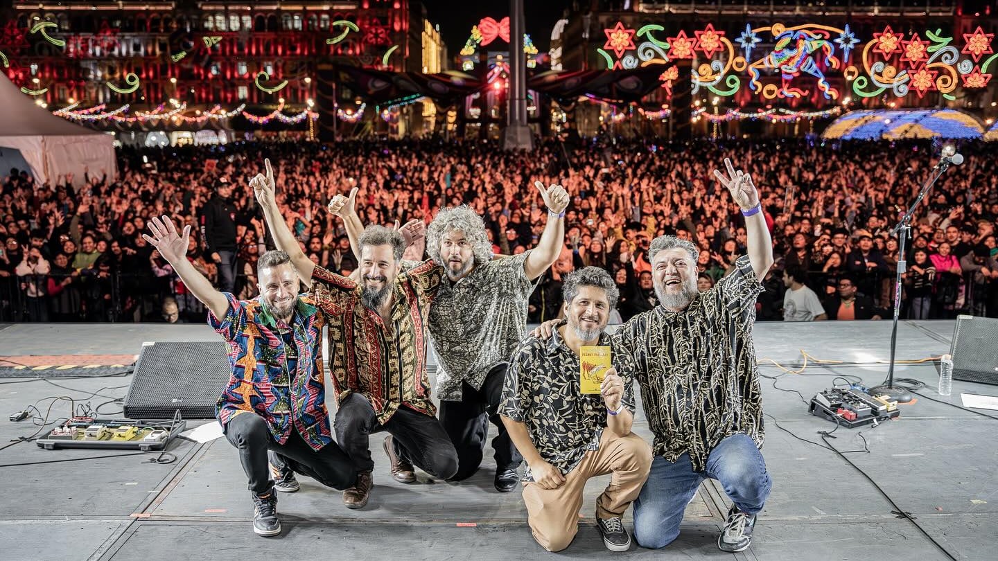 ¿A qué hora termina el concierto de Los Espíritus en el Lunario? Horario del 23 de abril